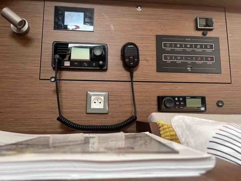 Boat picture 12
