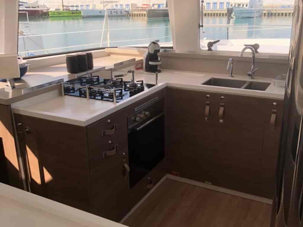 Boat picture 17