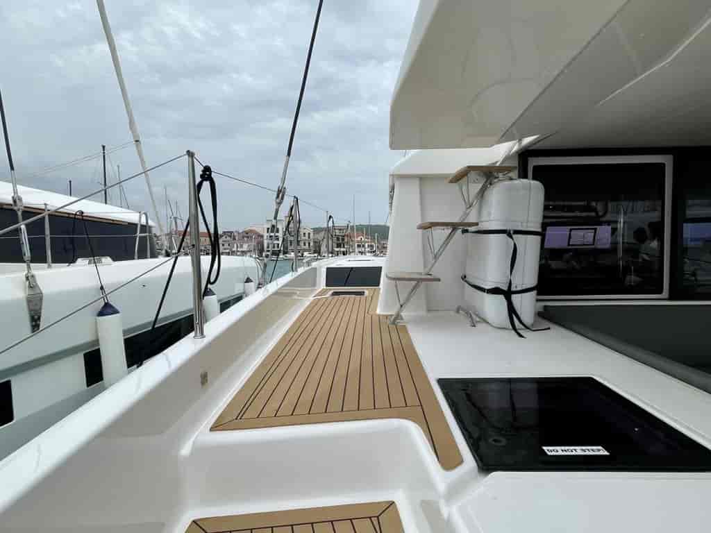 Boat picture 16