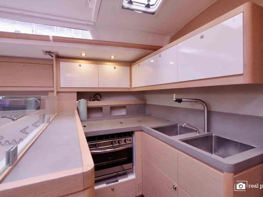 Boat picture 16