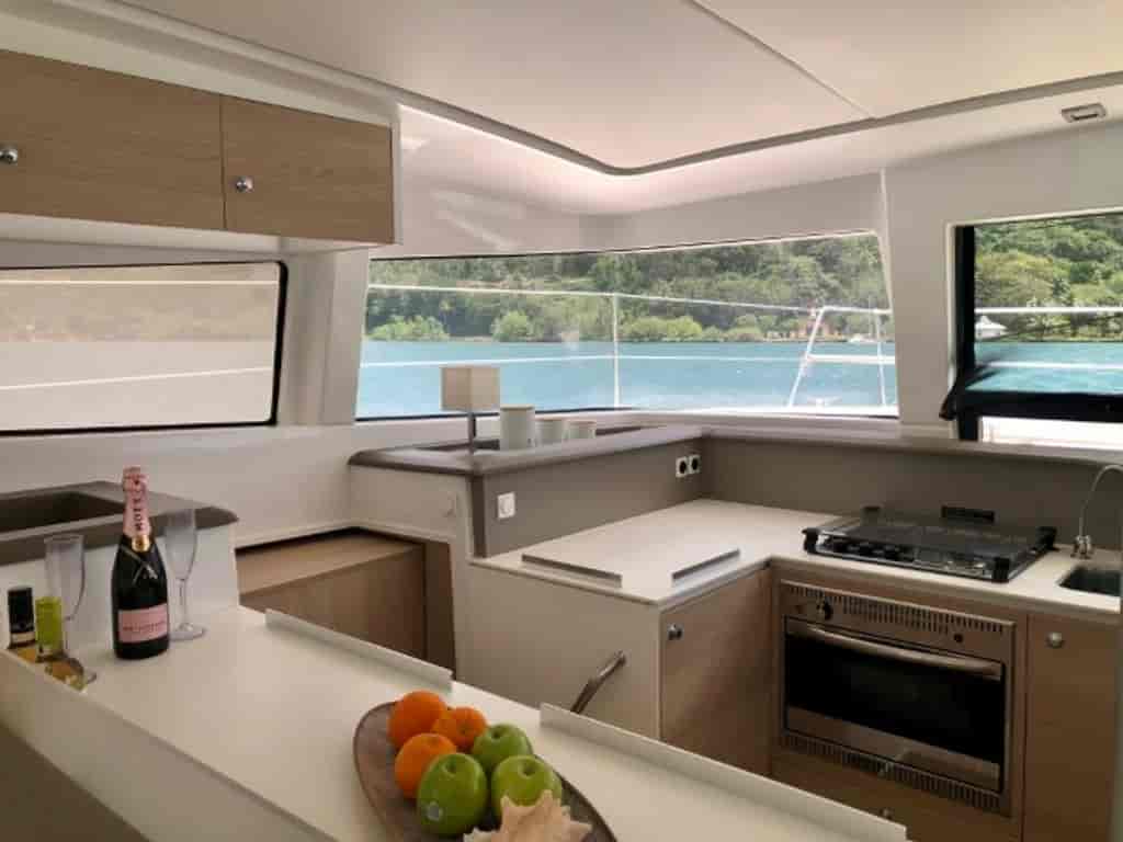 Boat picture 9