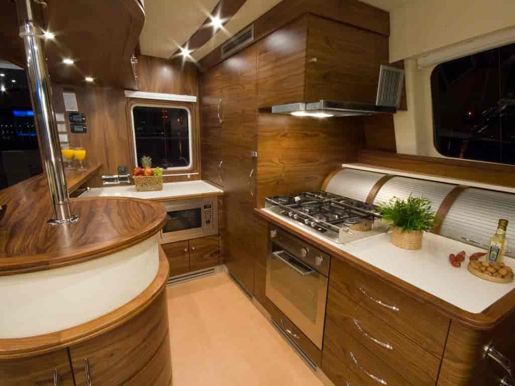 Boat picture 9