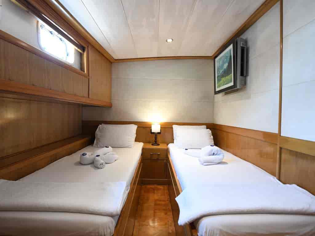Boat picture 6