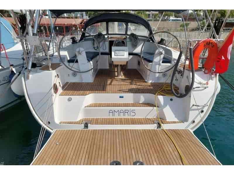 Photo of Amaris, image 1 of 5