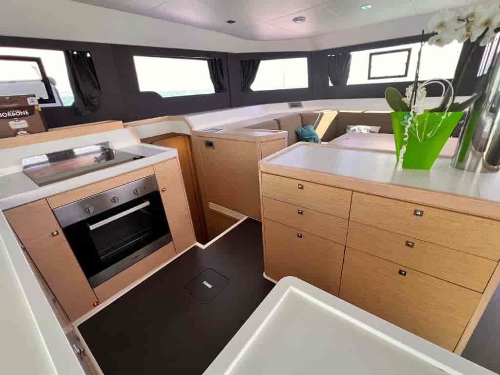 Boat picture 14