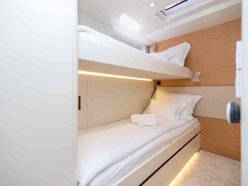Boat picture 17
