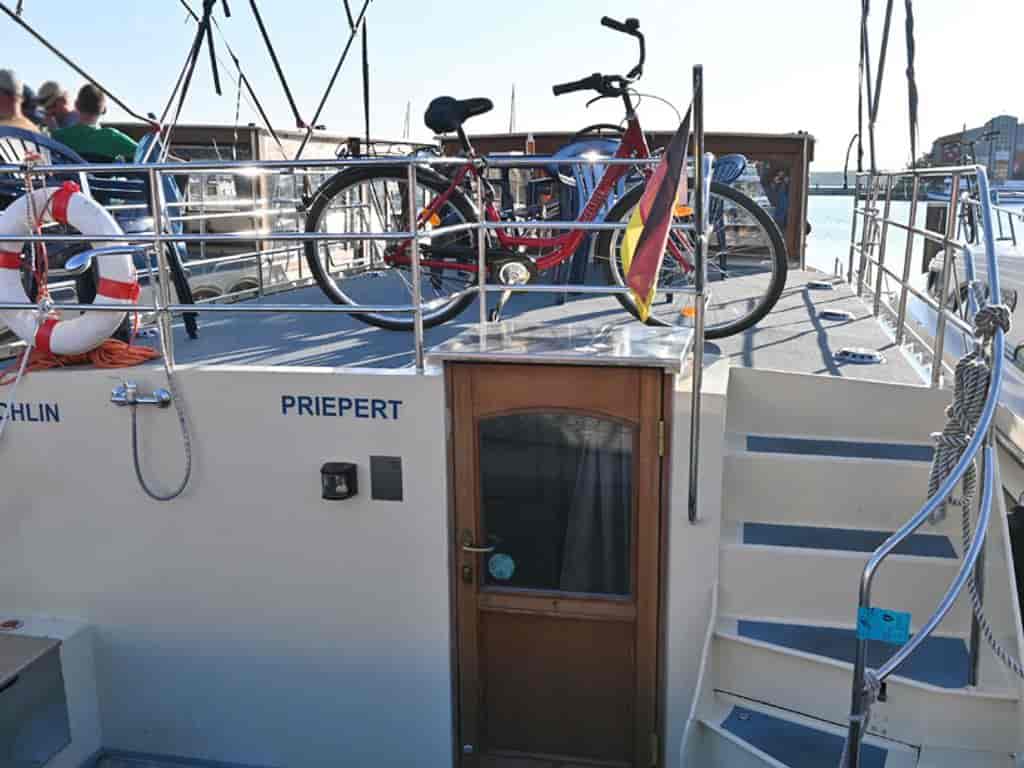 Boat picture 7
