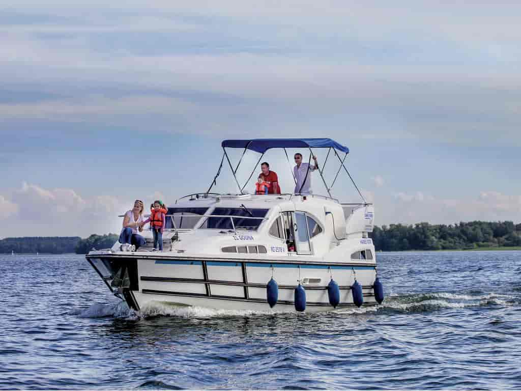 Boat picture 18