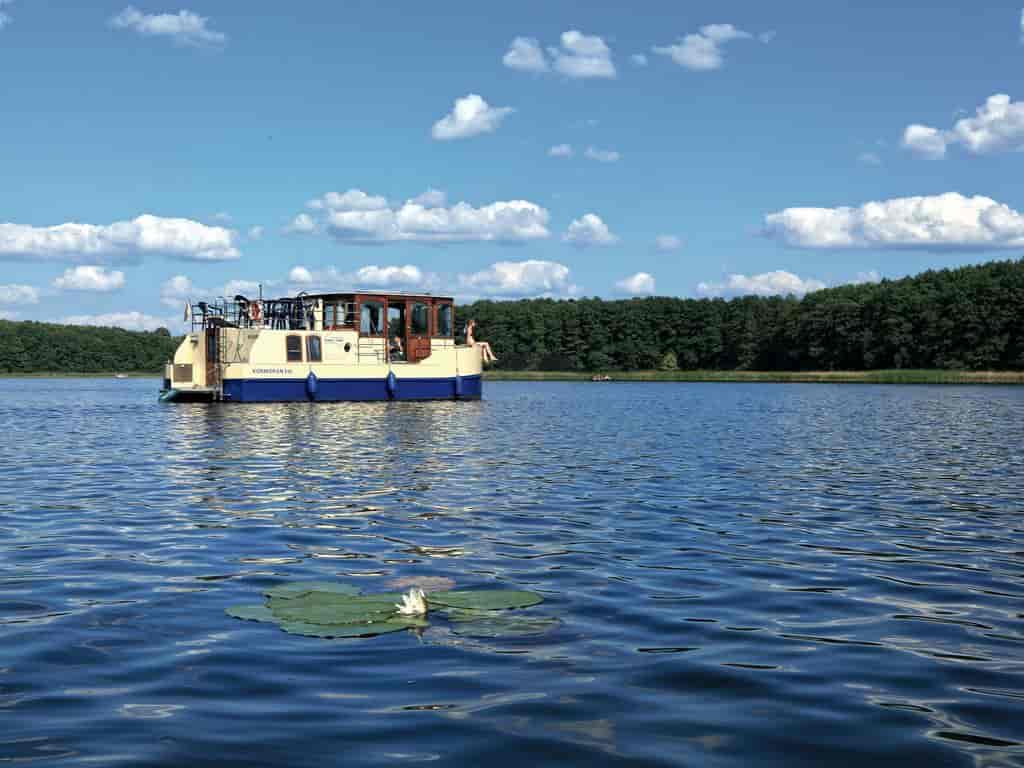 Boat picture 11