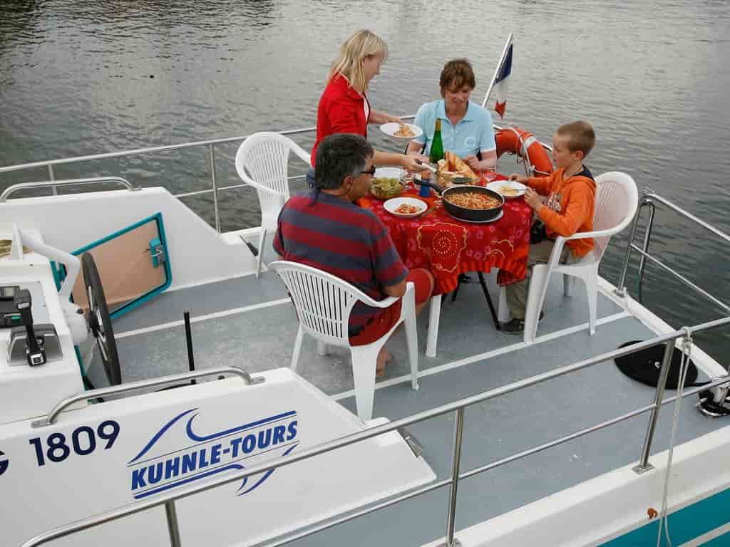 Boat picture 9