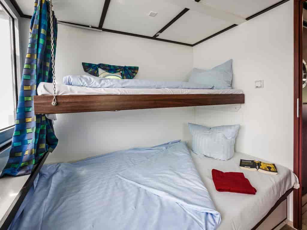 Boat picture 3