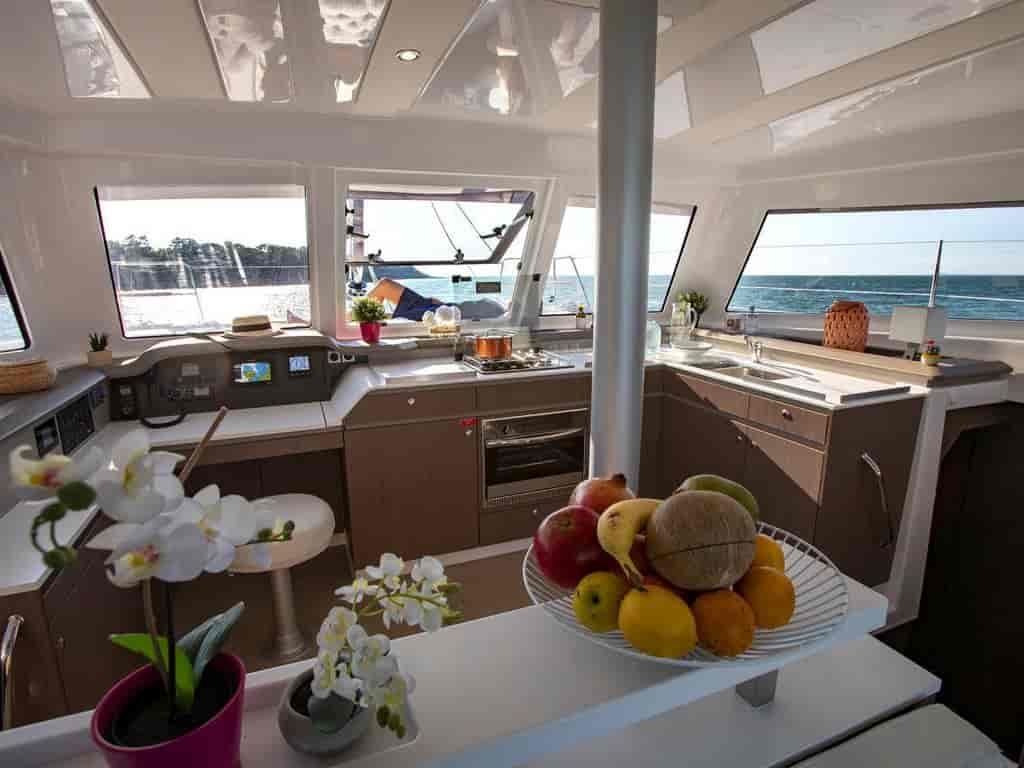 Boat picture 9