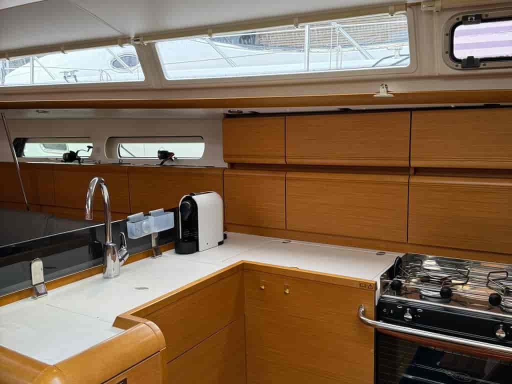 Boat picture 16