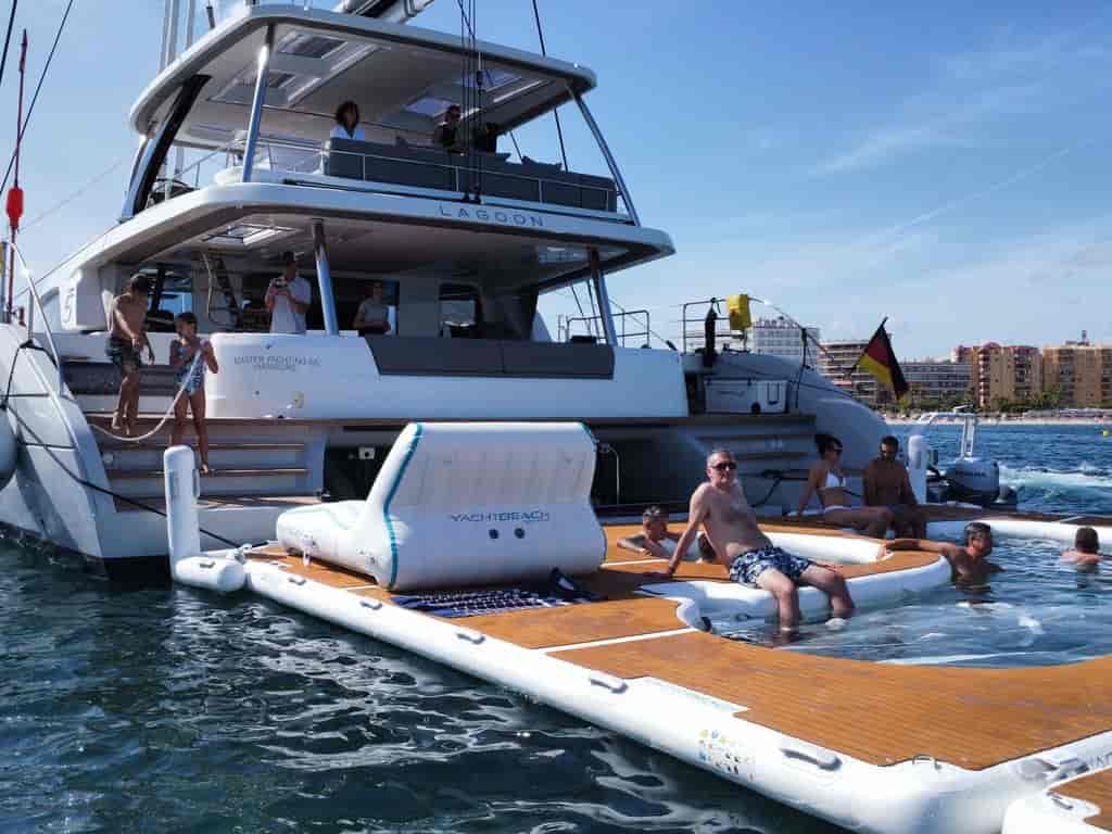 Boat picture 17