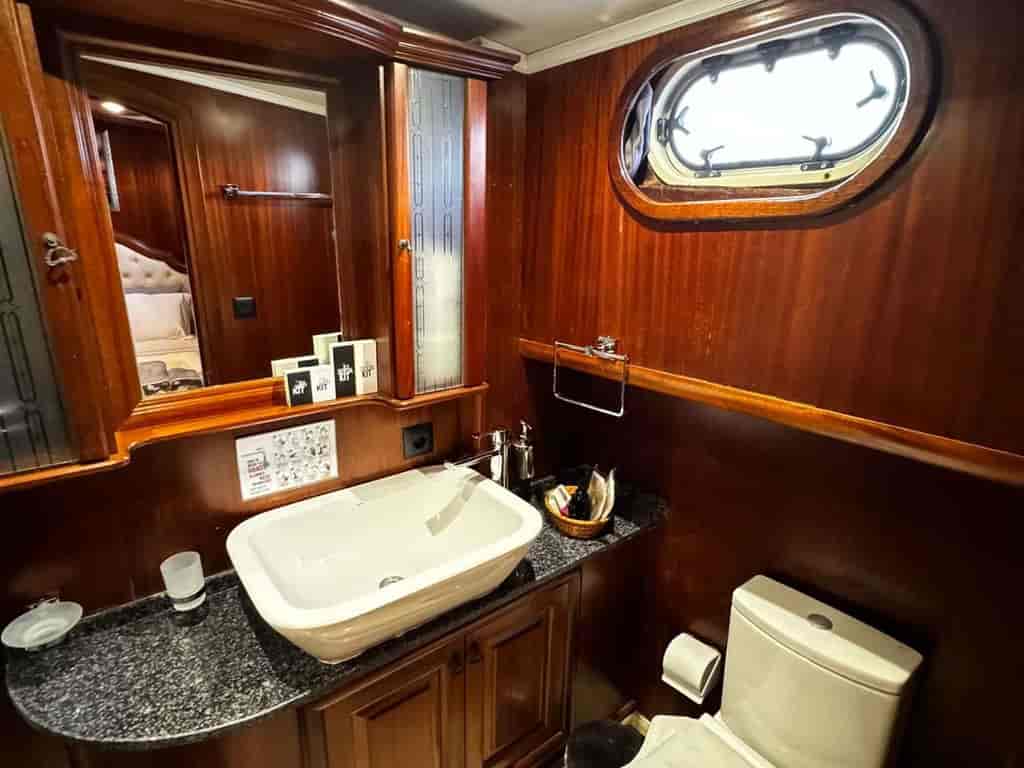 Boat picture 14