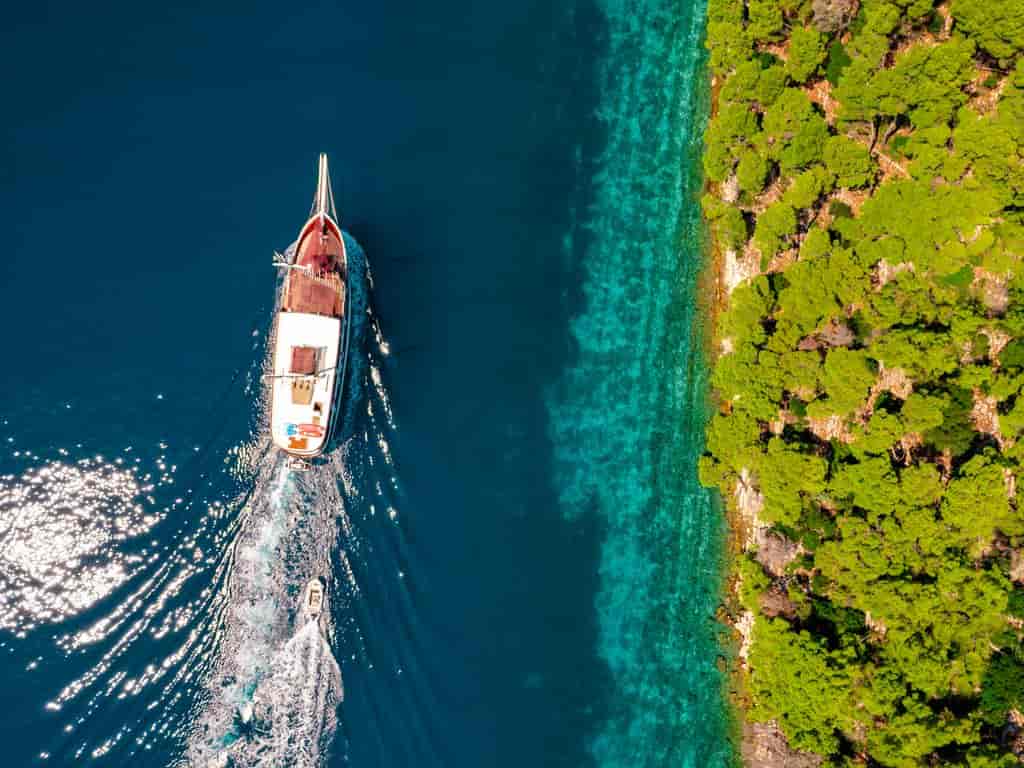 Boat picture 17