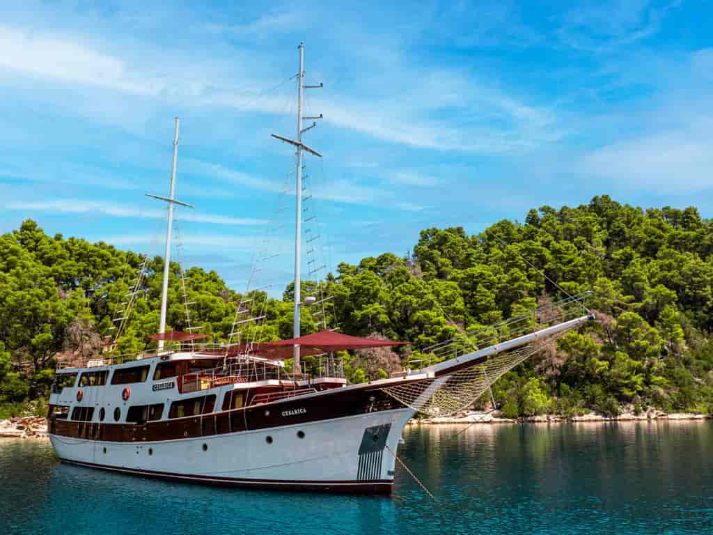 Boat picture 37