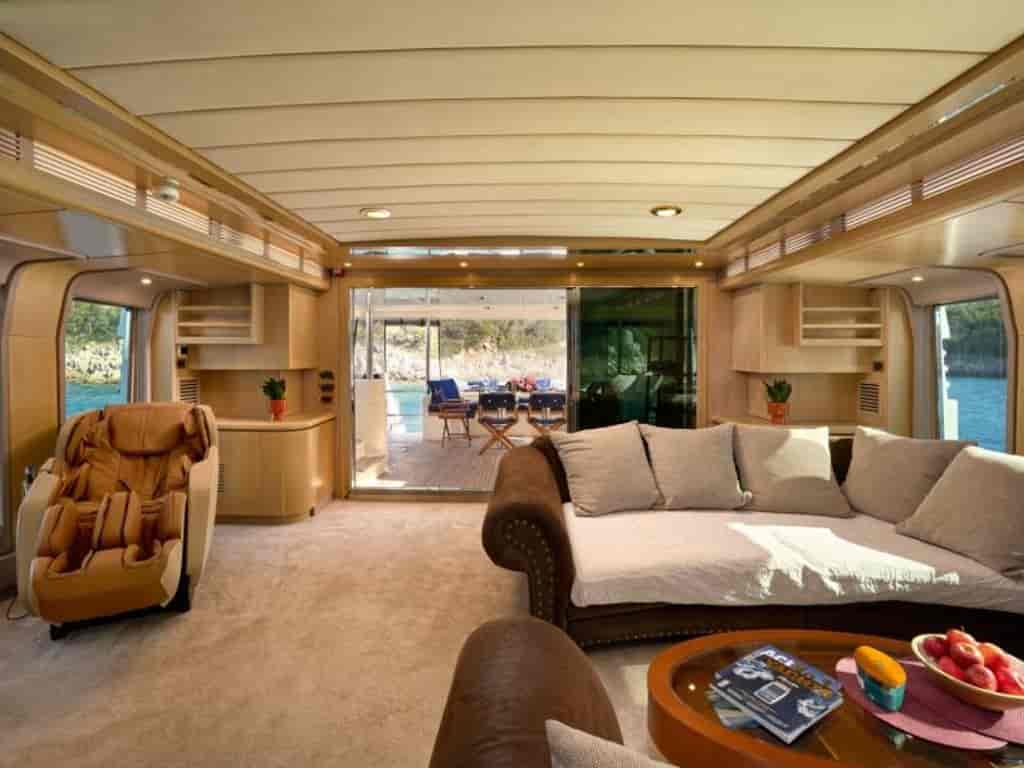 Boat picture 9