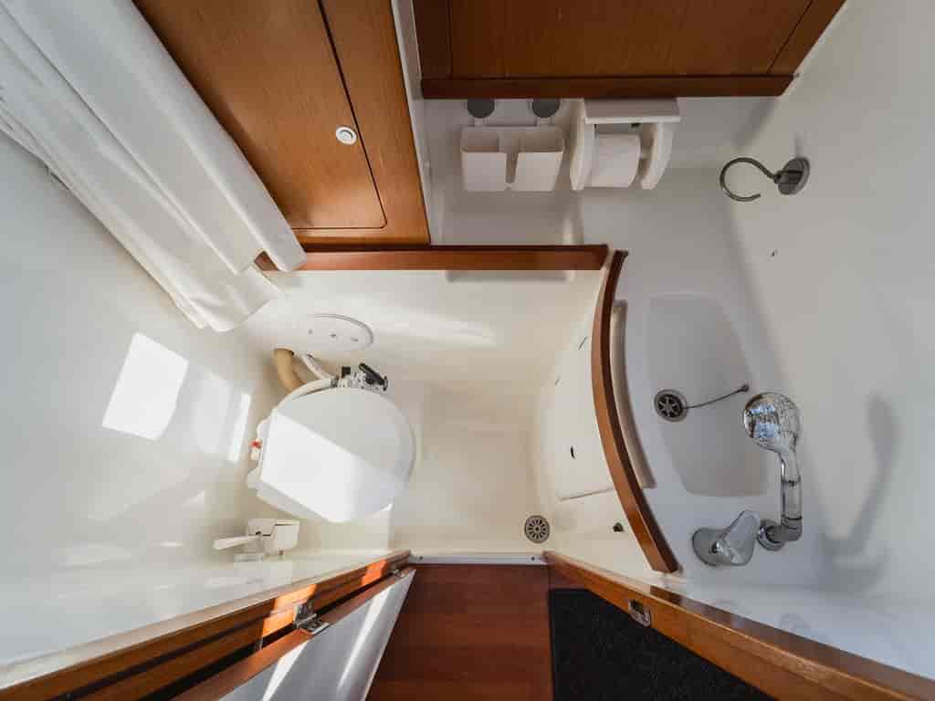 Boat picture 17