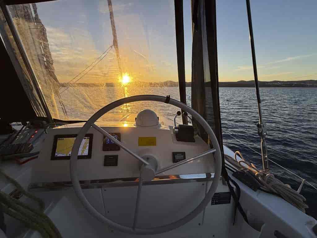 Boat picture 16