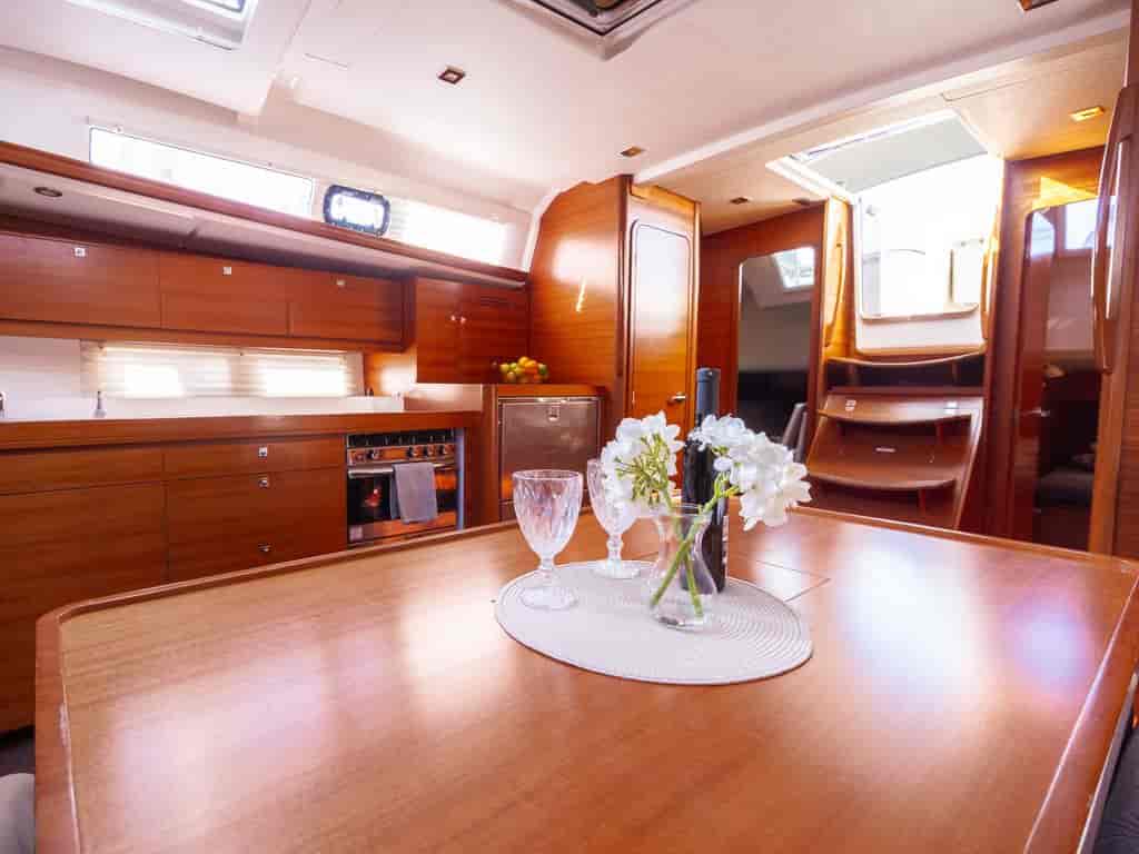 Boat picture 9