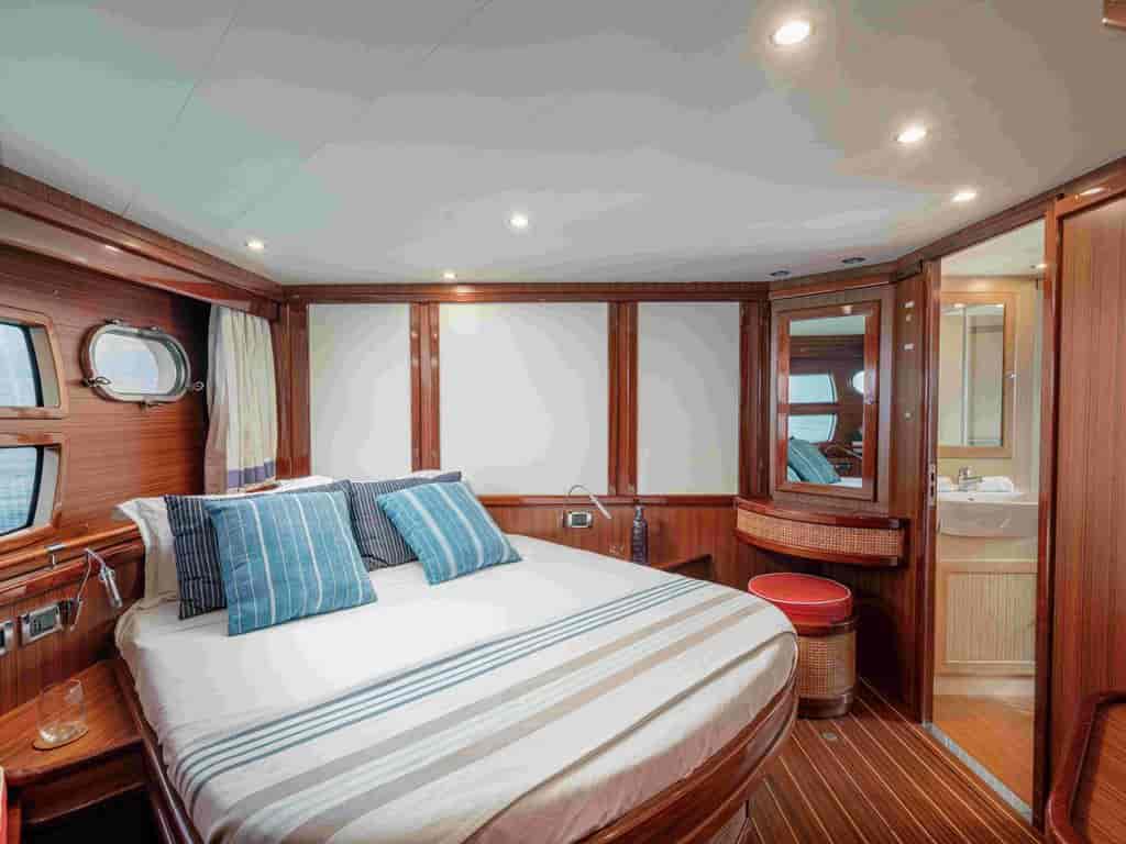 Boat picture 4