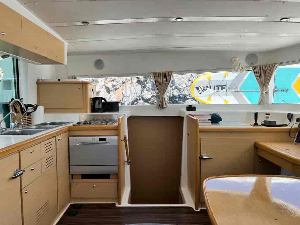 Boat picture 15