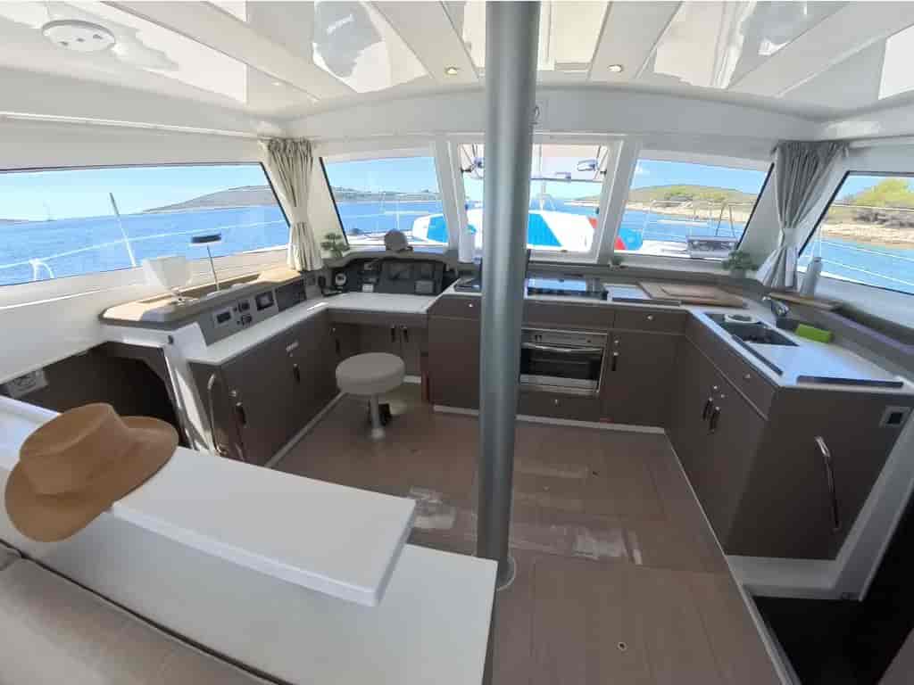 Boat picture 6