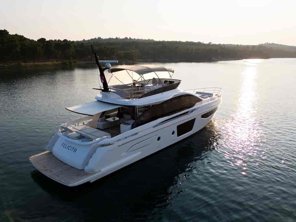 Boat picture 107