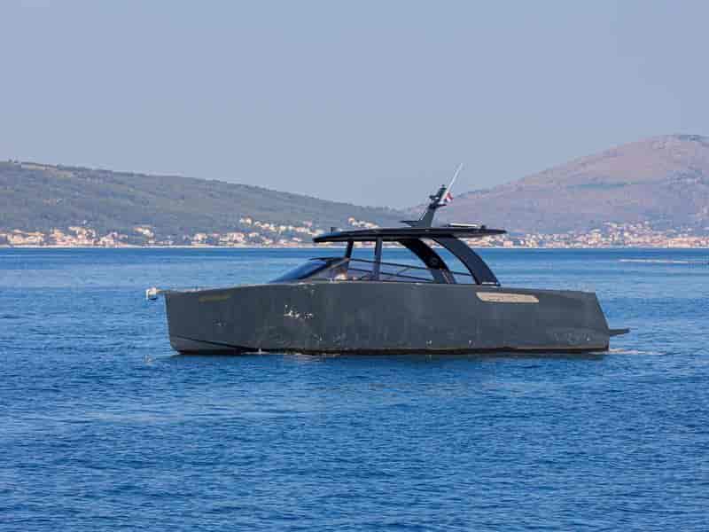 Boat picture 1
