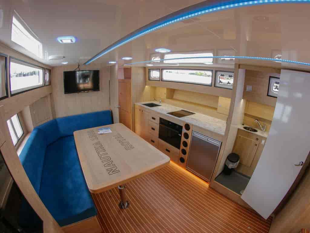 Boat picture 4