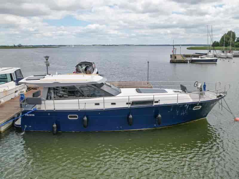 Boat picture 1