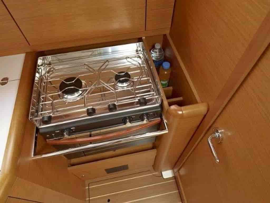 Boat picture 9