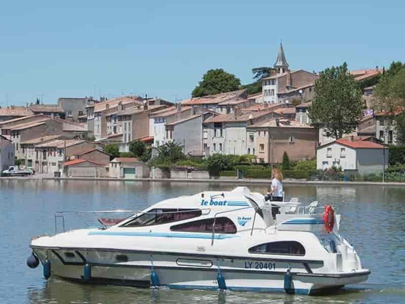 Boat picture 1