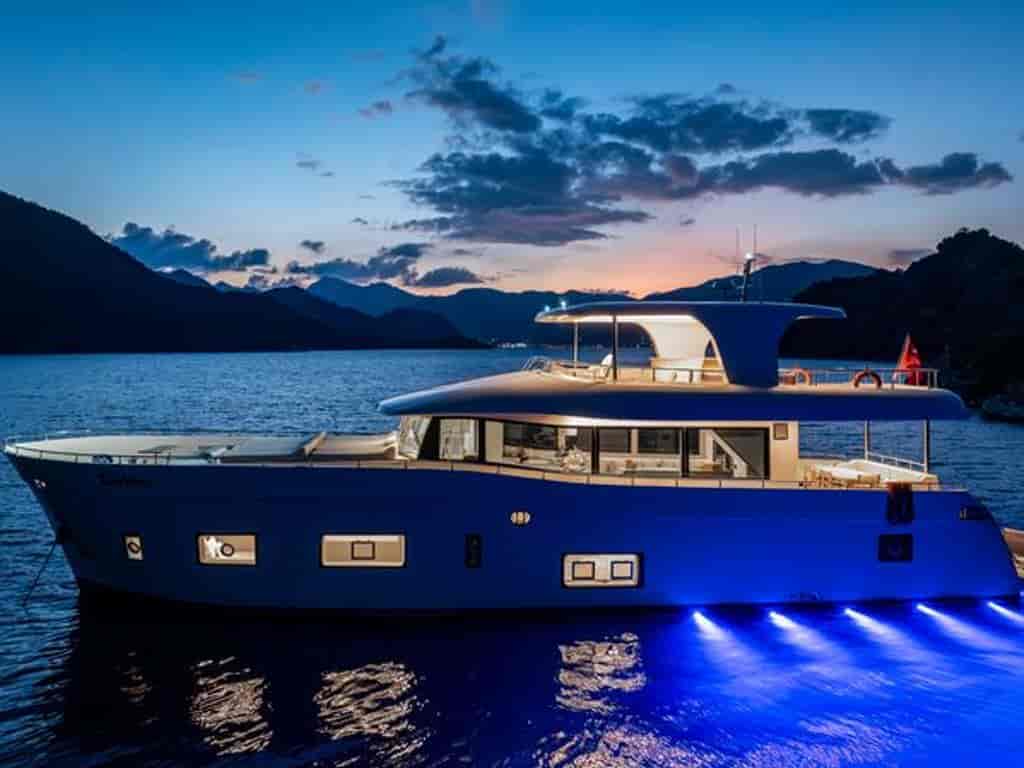 Boat picture 14
