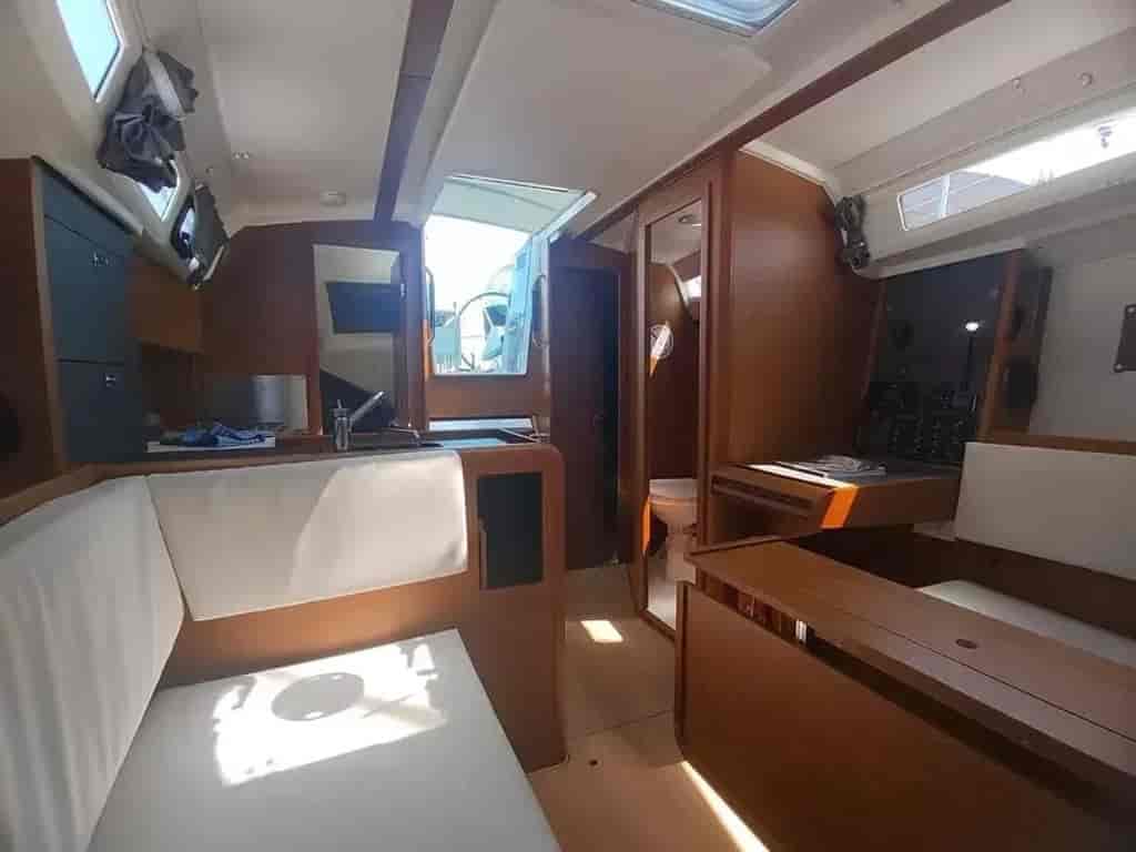 Boat picture 9