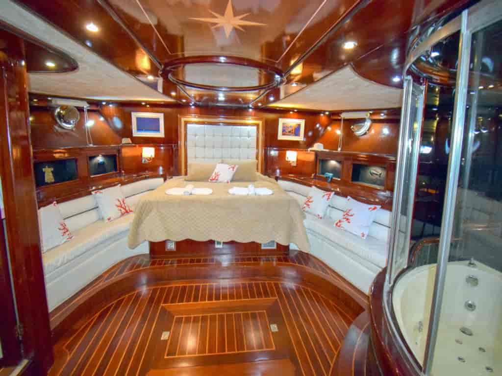 Boat picture 12