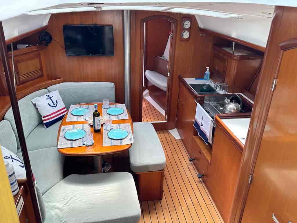 Boat picture 13