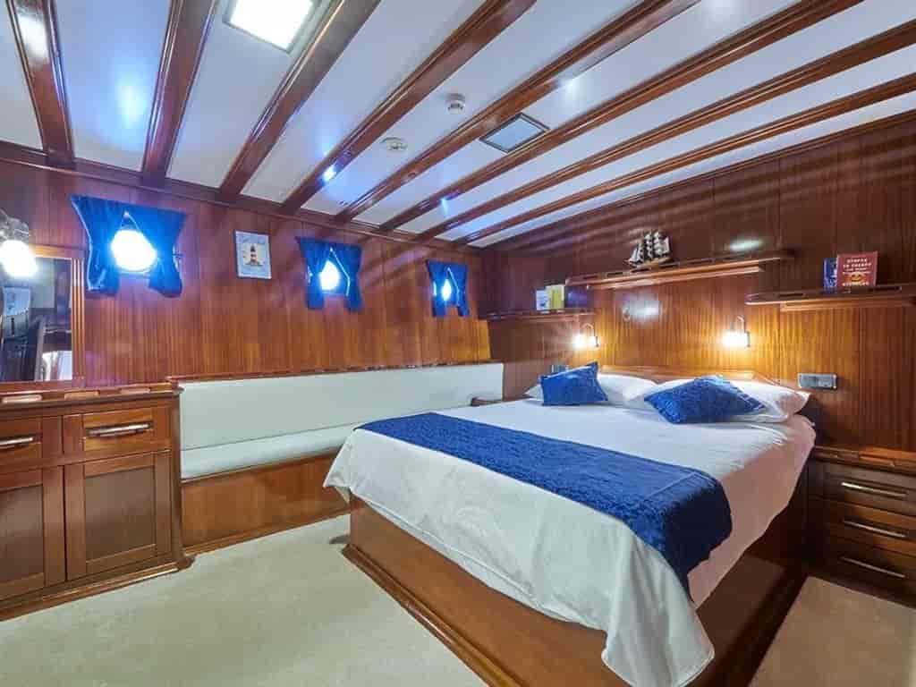 Boat picture 37