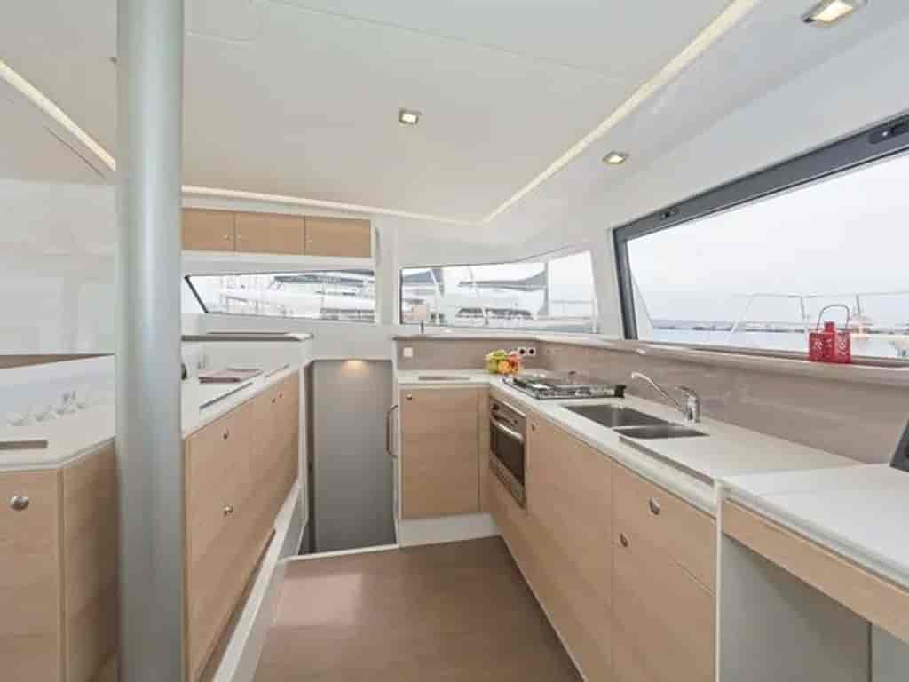 Boat picture 30