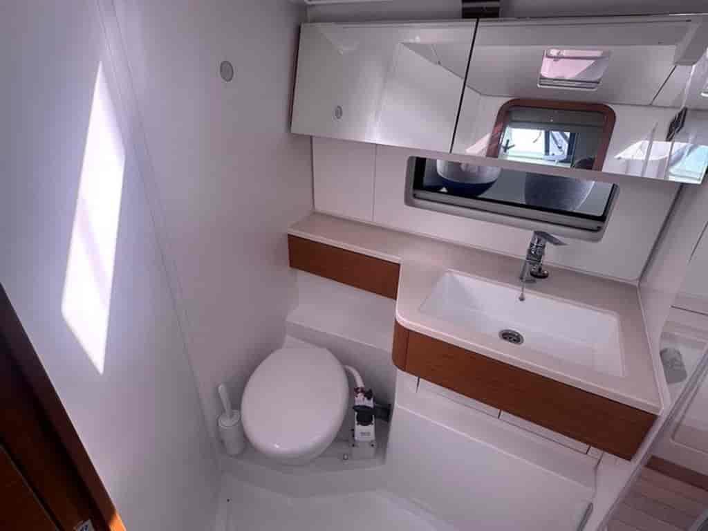 Boat picture 9