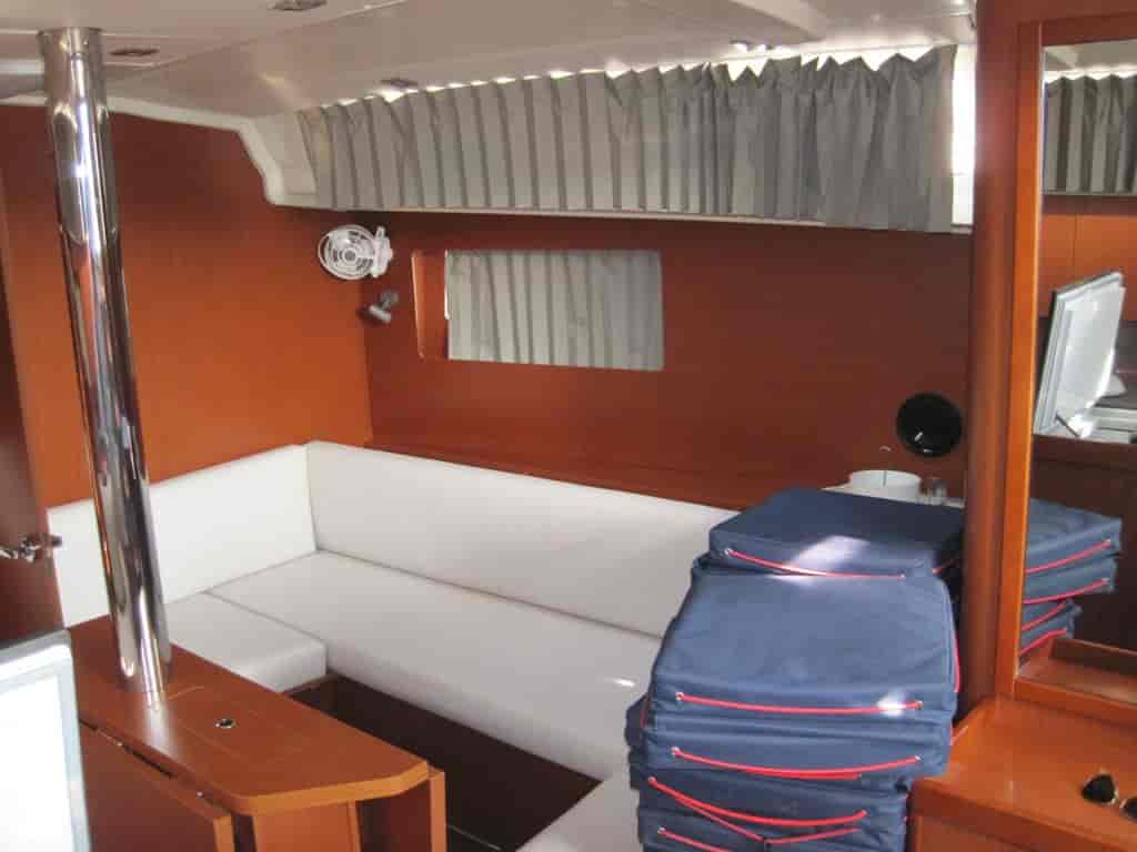 Boat picture 9