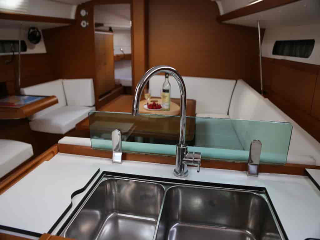 Boat picture 10