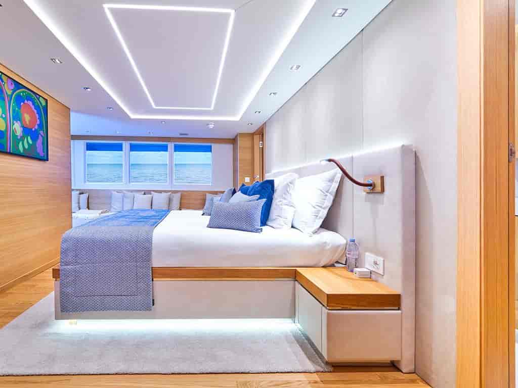 Boat picture 4