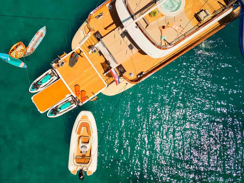 Boat picture 4