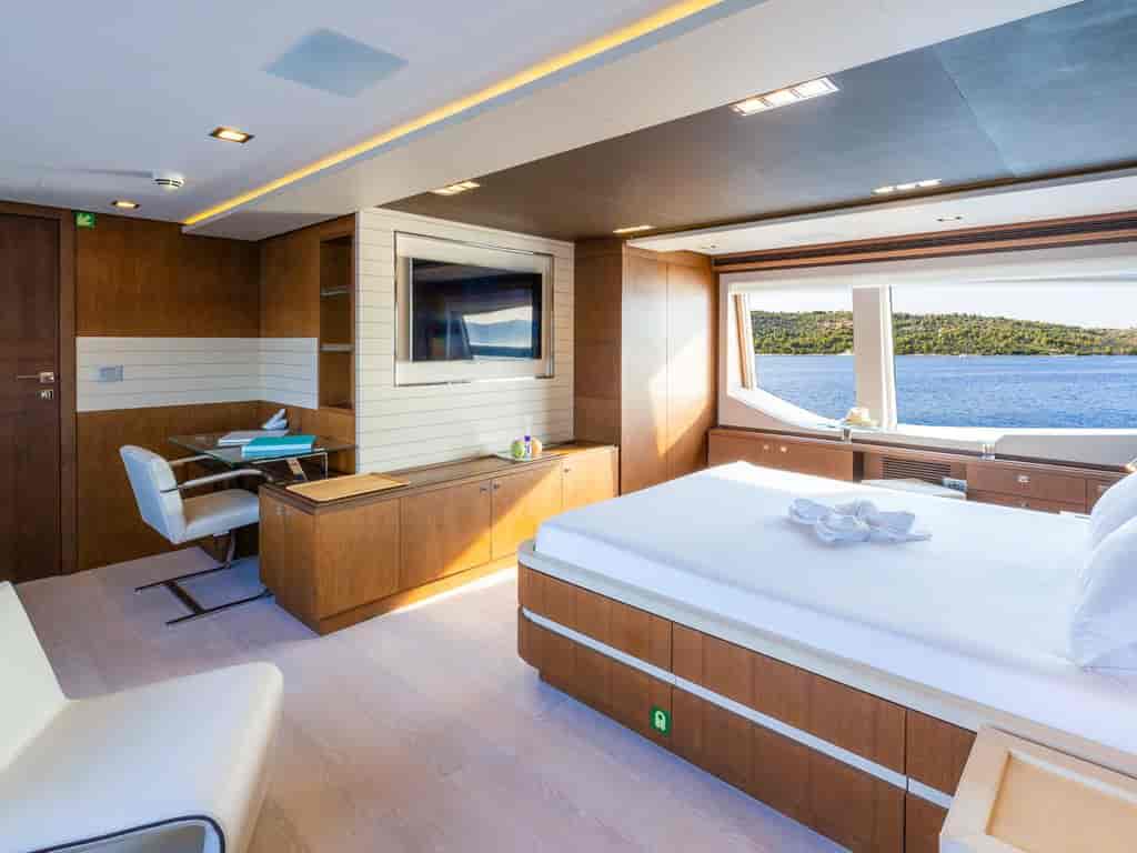 Boat picture 26
