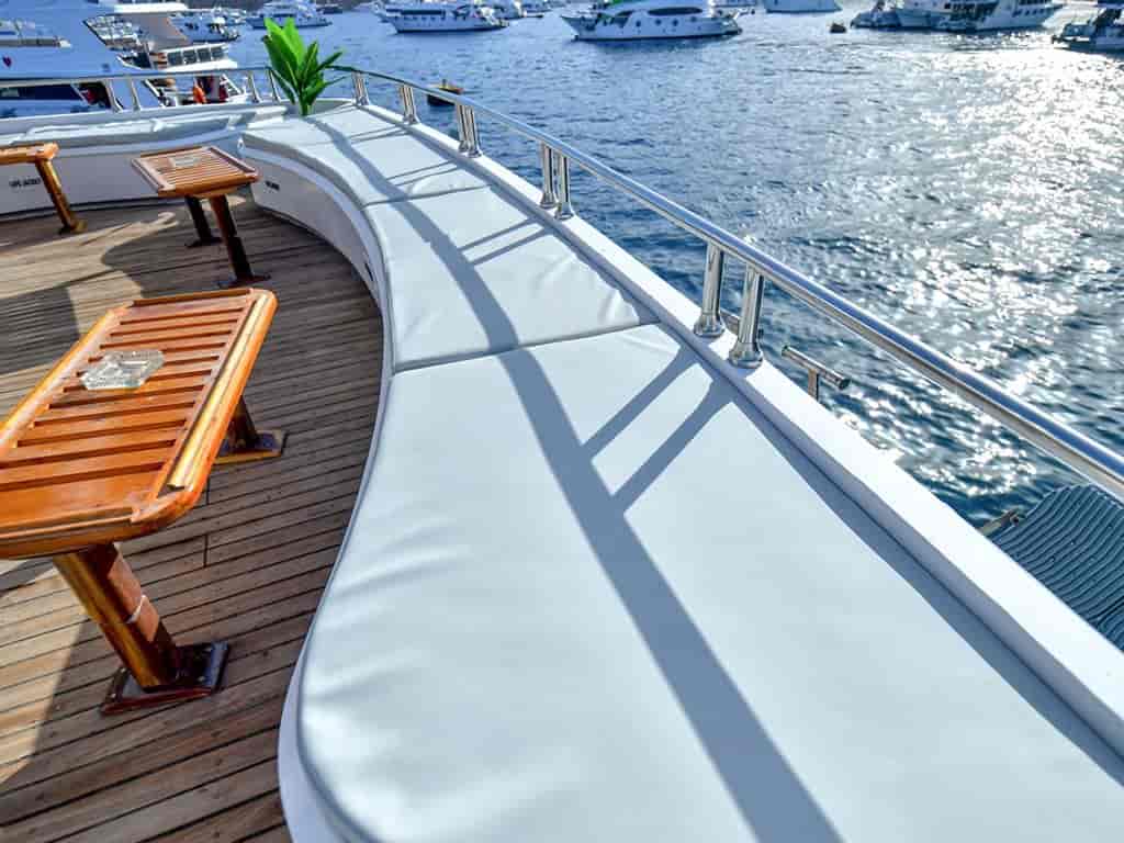 Boat picture 4