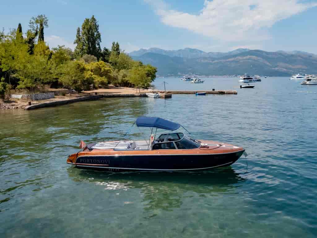 Boat picture 4