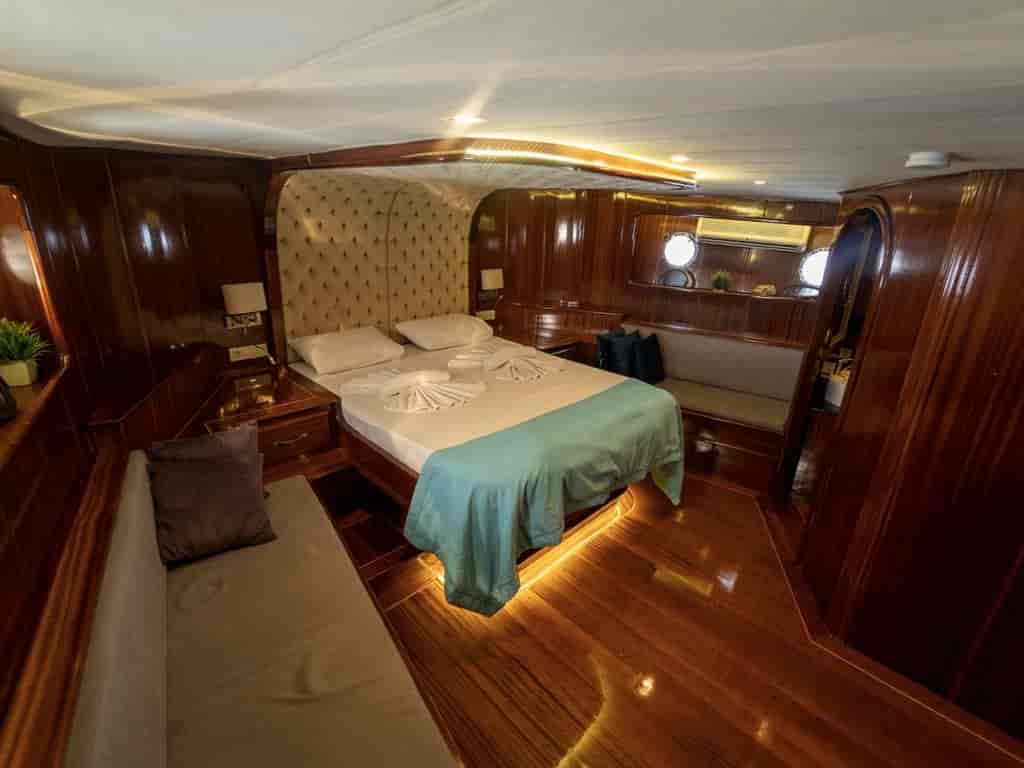 Boat picture 9