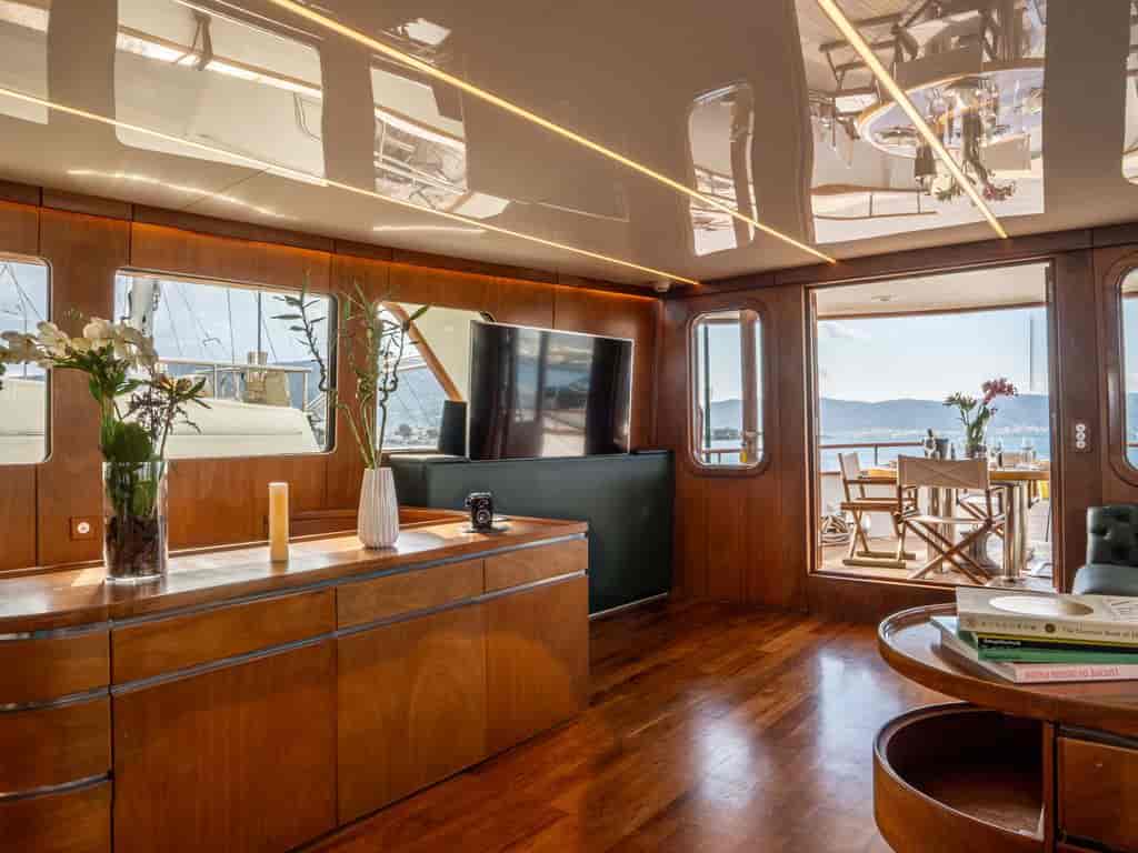 Boat picture 4